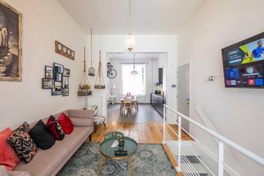 Superb 3 Bedroom & 3 Bathroom Duplex In Brussels City Centre المظهر الخارجي الصورة