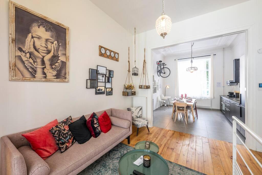 Superb 3 Bedroom & 3 Bathroom Duplex In Brussels City Centre المظهر الخارجي الصورة