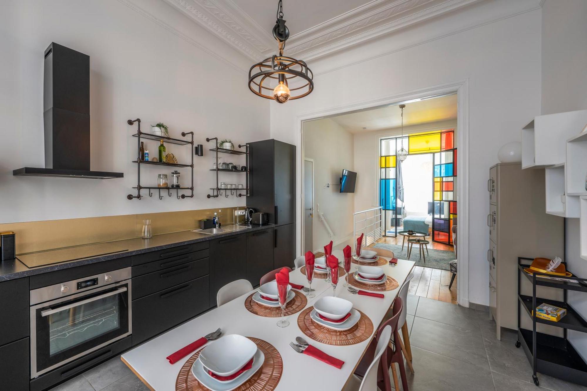 Superb 3 Bedroom & 3 Bathroom Duplex In Brussels City Centre المظهر الخارجي الصورة
