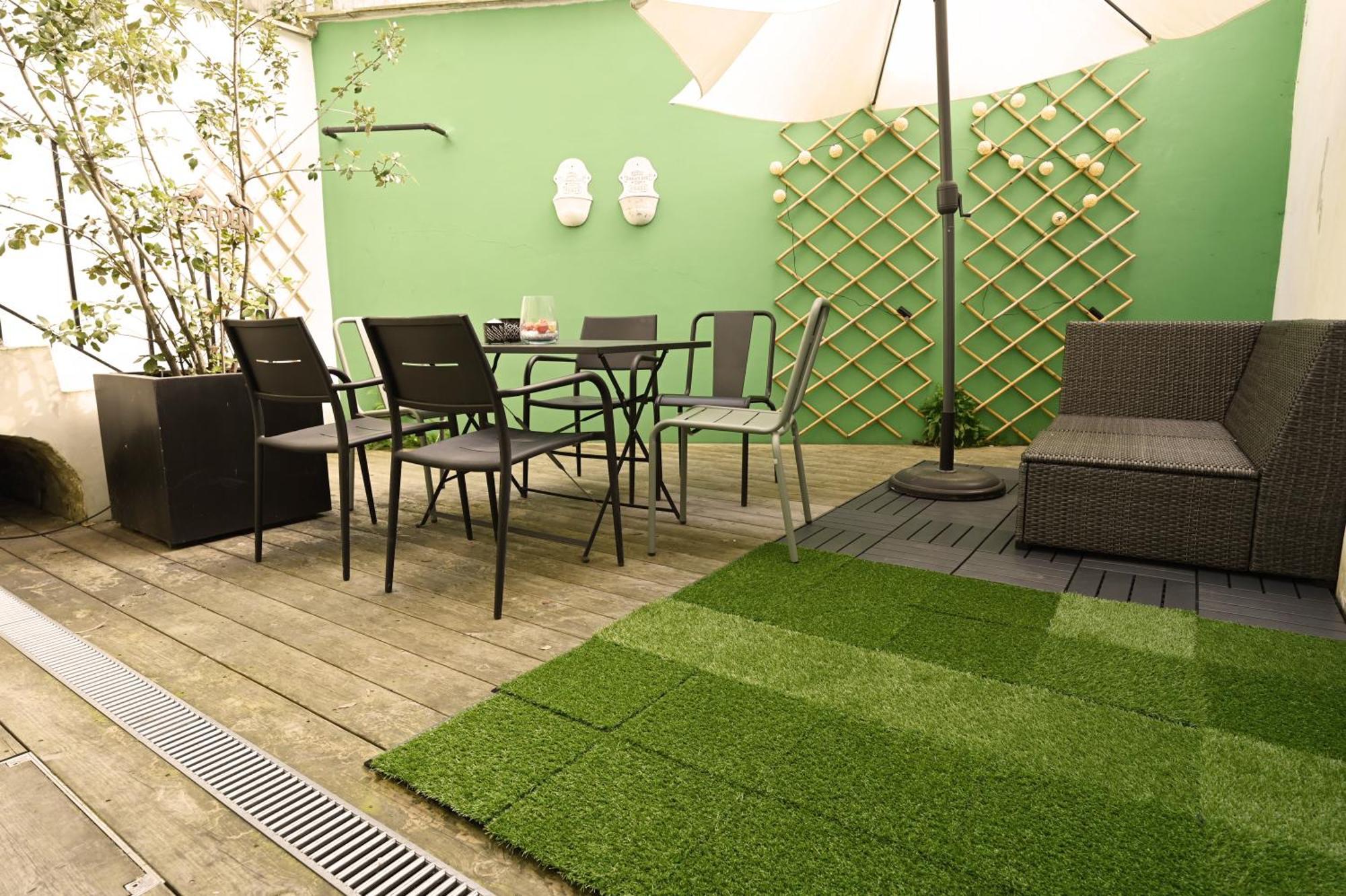 Superb 3 Bedroom & 3 Bathroom Duplex In Brussels City Centre المظهر الخارجي الصورة